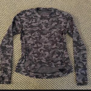 Lululemon Camo Long Sleeve Tee Fleece Lined sweatshirt